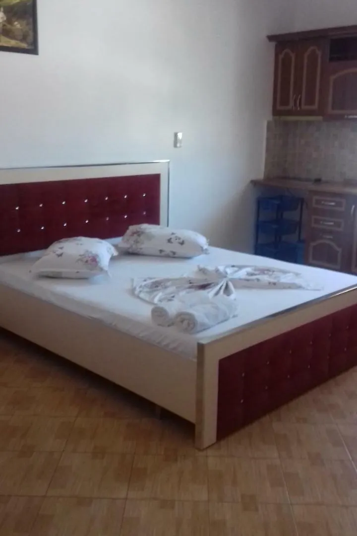 Vila Florand Sela Ksamil