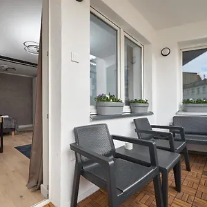 https://platinium-apartment-450m-od-rynku-klimatyzacja.hotelswroclaw.com