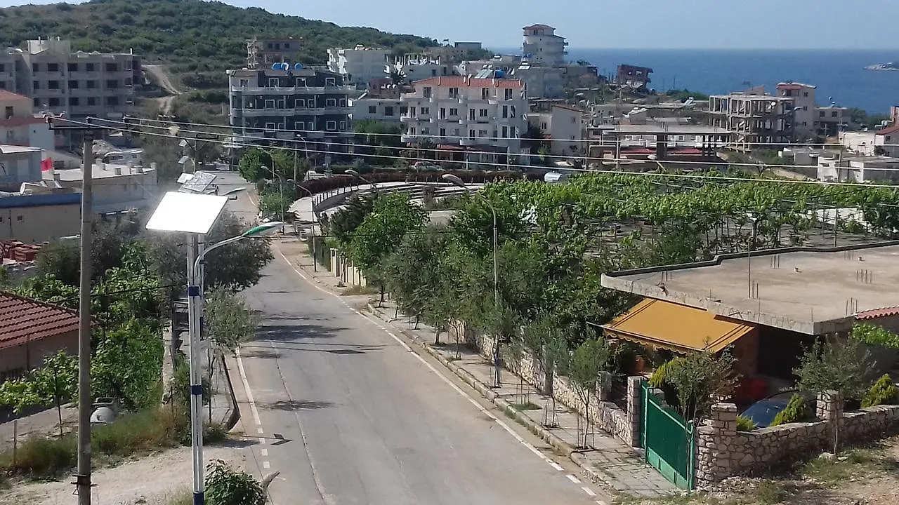 Vila Florand Sela Εξαμίλιο Αλβανία
